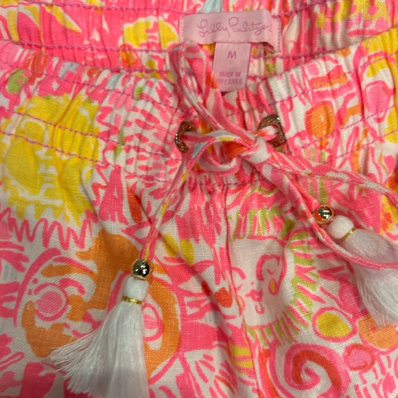 Lilly Pulitzer drawstring shorts - Picture 2 of 9
